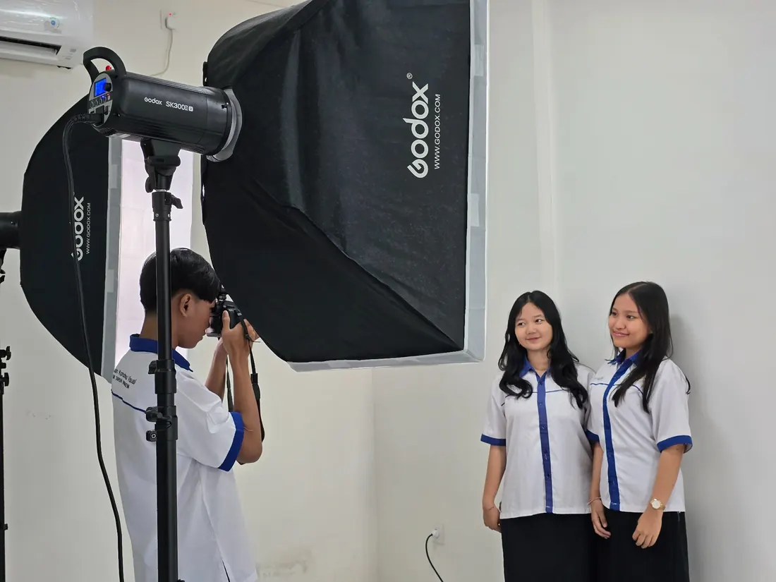 Aktivitas studio DKV